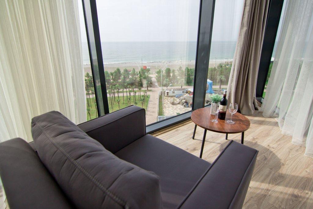 Bellevue Residence Suites Batoumi Extérieur photo