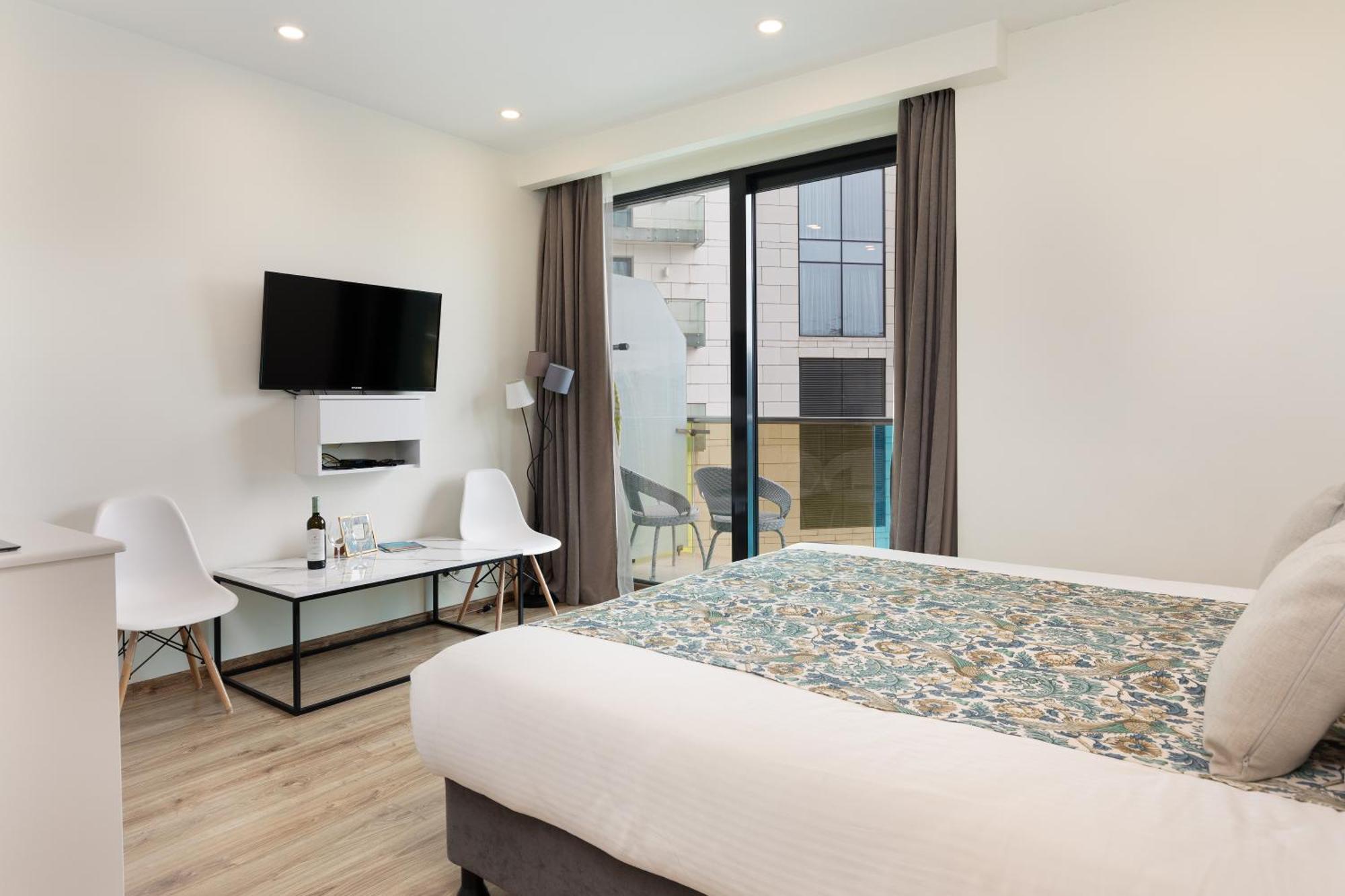 Bellevue Residence Suites Batoumi Extérieur photo