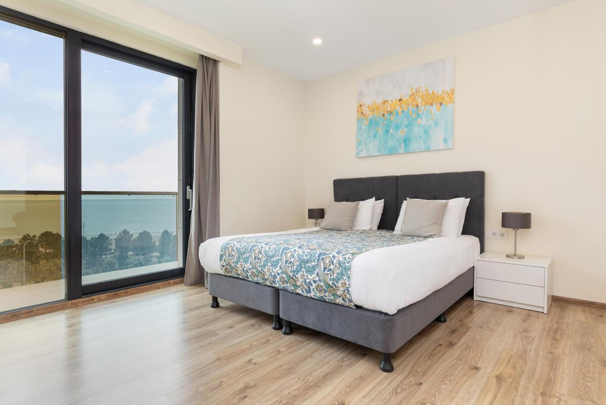 Bellevue Residence Suites Batoumi Extérieur photo