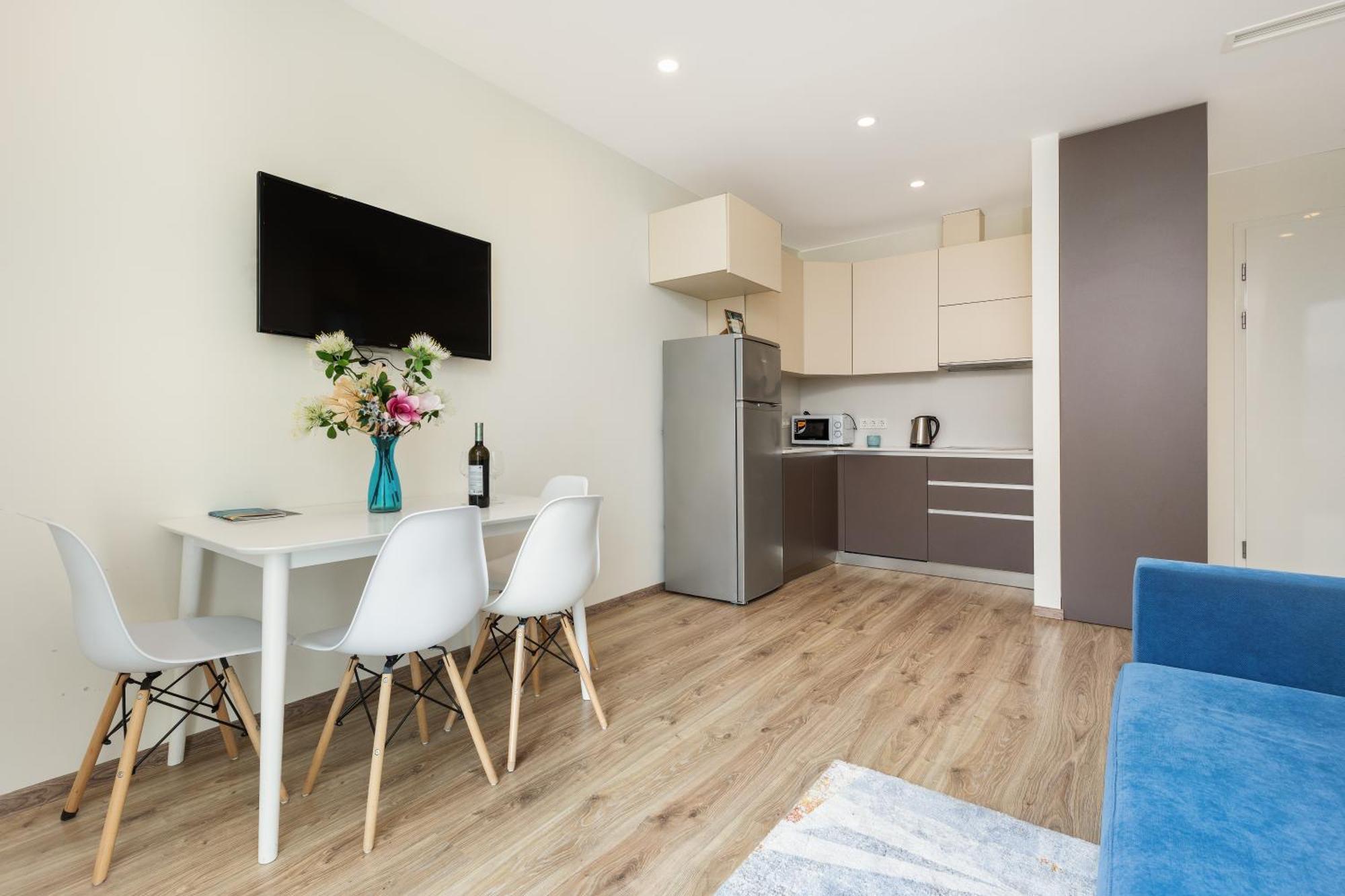 Bellevue Residence Suites Batoumi Extérieur photo